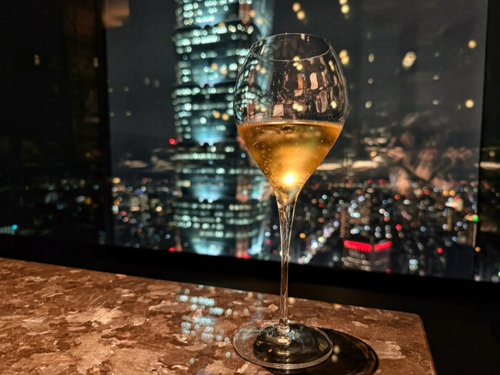 【信義區景觀餐廳推薦】全台最高燒肉懷石美饌!和牛47(微風南山47F) @YULIKO x 琇的異世界*｡ﾟ